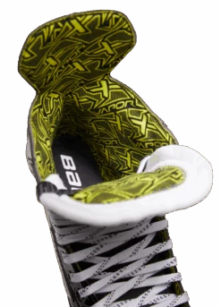 Bauer Vapor X3.5 Junior Roller Skates -BAUER Sale Store 1060231 RH Vapor X3.5 Skate 0525 clipped 40ad49e3 be85 4f20 b9a5 5425b45e4f96